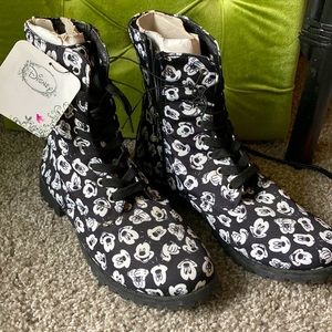 NWT Mickey Mouse Boots
